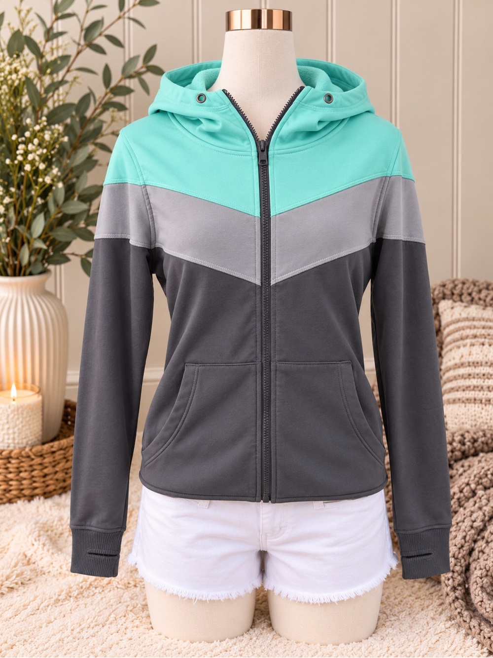 Women’s Empyre Hoodie Jacket